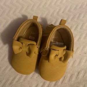 Carters moccasins